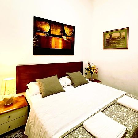 4 Bed Rooms Luxury Apartment Near Colosseum Rome Extérieur photo