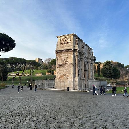 4 Bed Rooms Luxury Apartment Near Colosseum Rome Extérieur photo